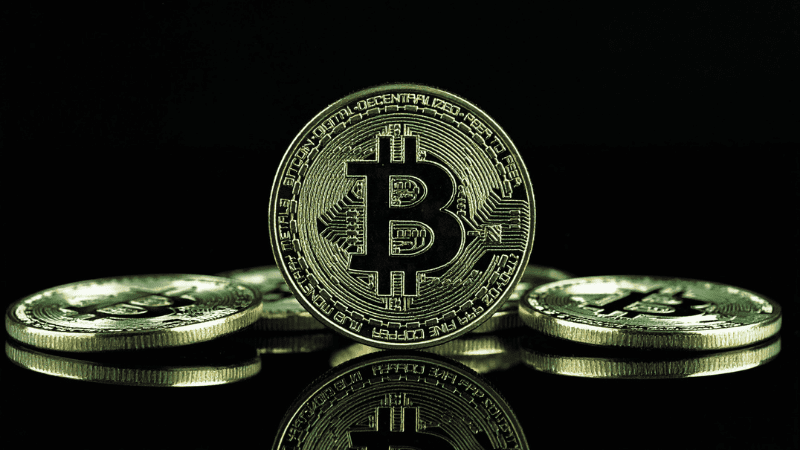 How to earn bitcoin interest guide cover image